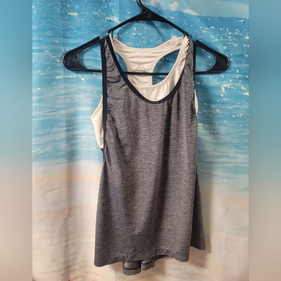Nike Tops - Nike Dri-fit Tank Ladies Size Medium  Built in‎ Sports Bra